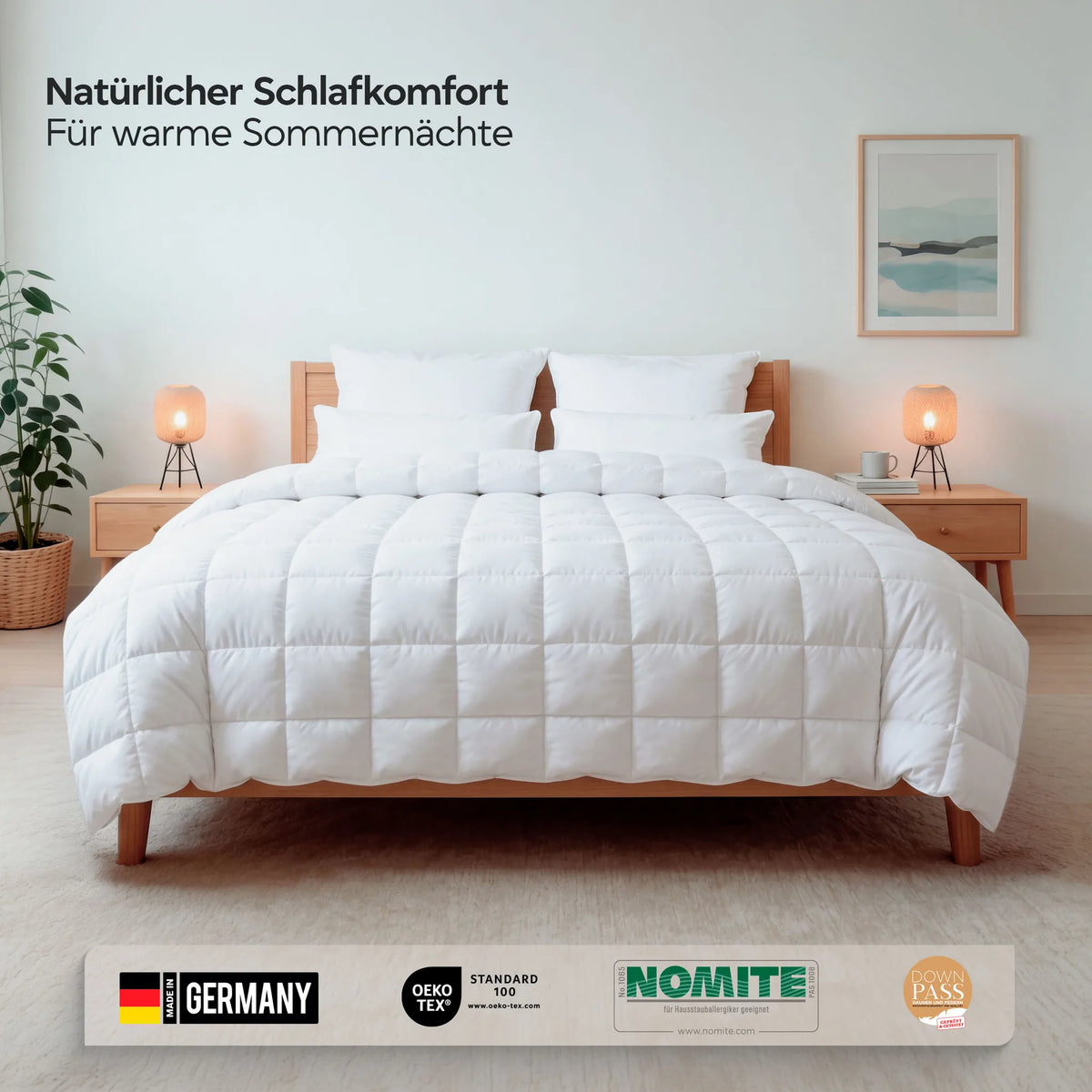 Sommer-Daunendecke 90 % Daunen auf einem Bett im Schlafzimmer